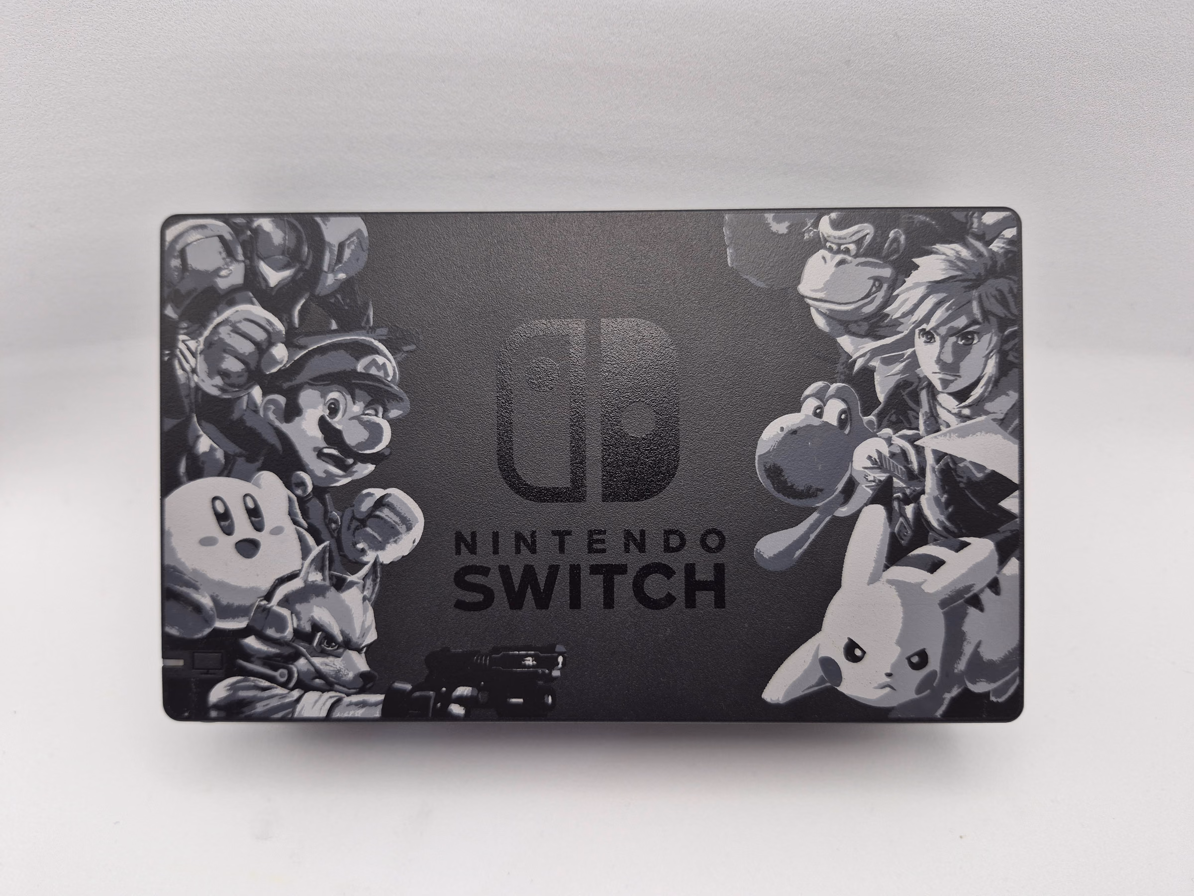 Base Dock para Nintendo Switch Edição especial Super Smash Bros. - Switch