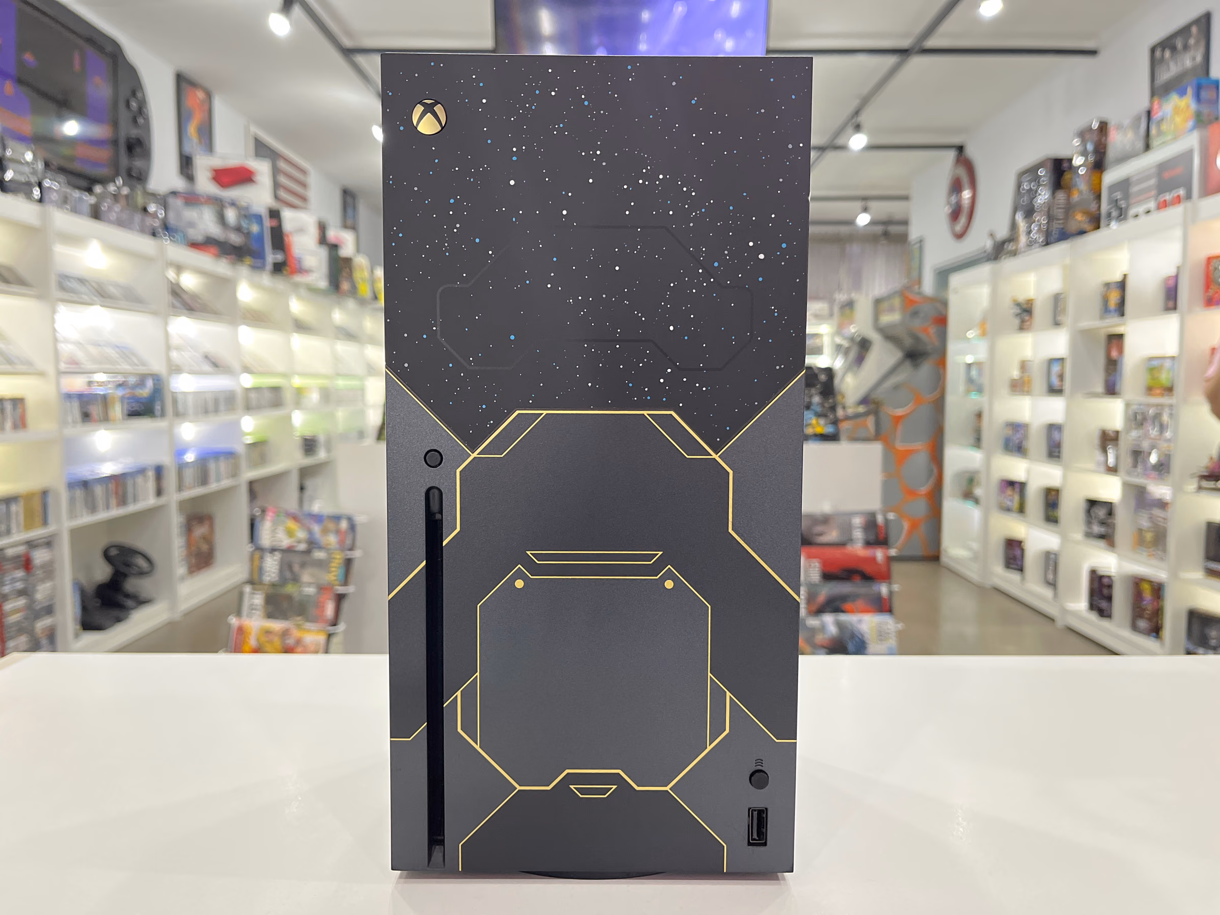 Xbox Series X Halo Infinite Limited Edition - Xbox Series X